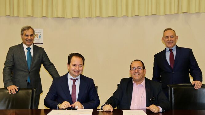 Pegasus Aviación y SDLE firman un convenio de colaboración con la vista puesta en la Base Logística de Córdoba